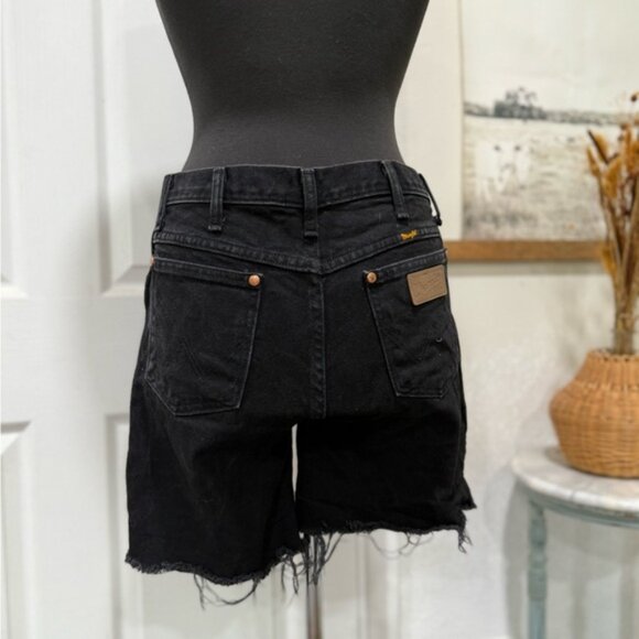 Vintage Wrangler Cut offs - Picture 2 of 2